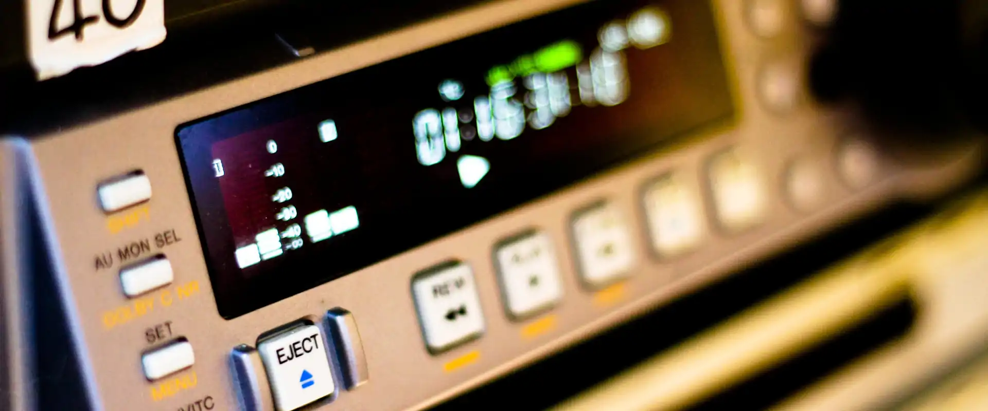 Professionele videorecorder voor het digitaliseren van videobanden